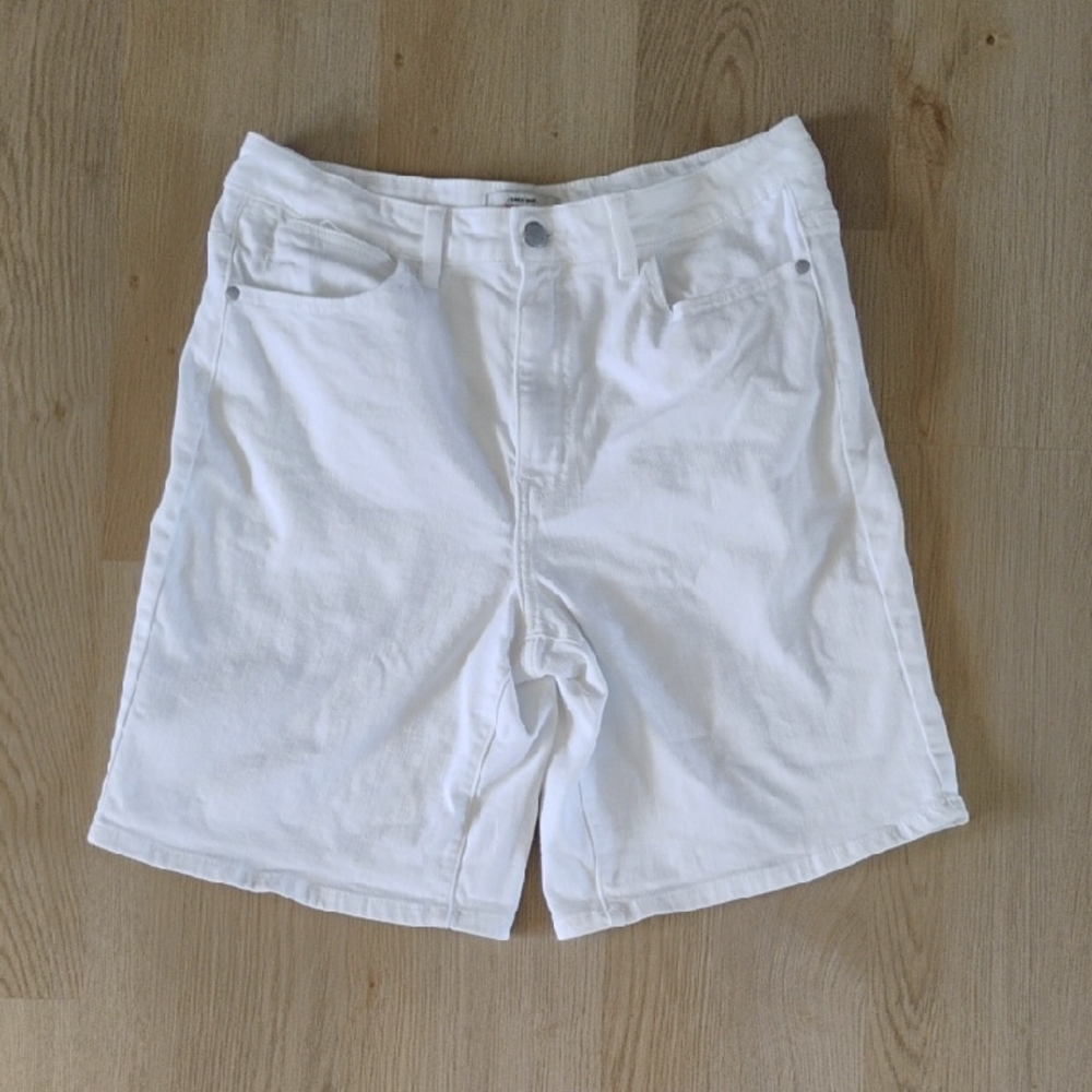 Wrangler White Women's Jean Shorts